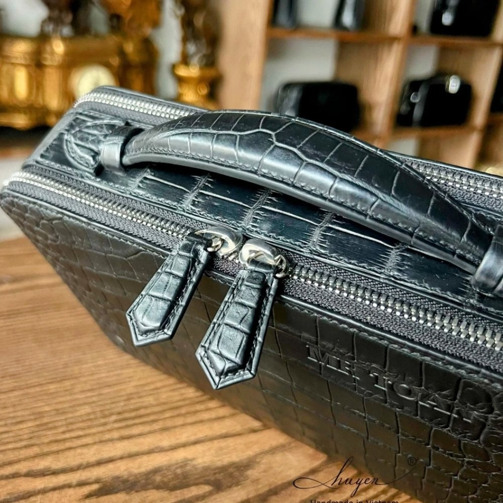 Clutch da cá sấu - Black