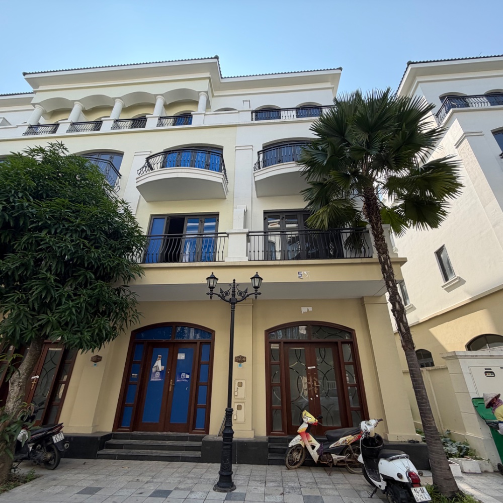 Xẻ khe sân vườn 96m