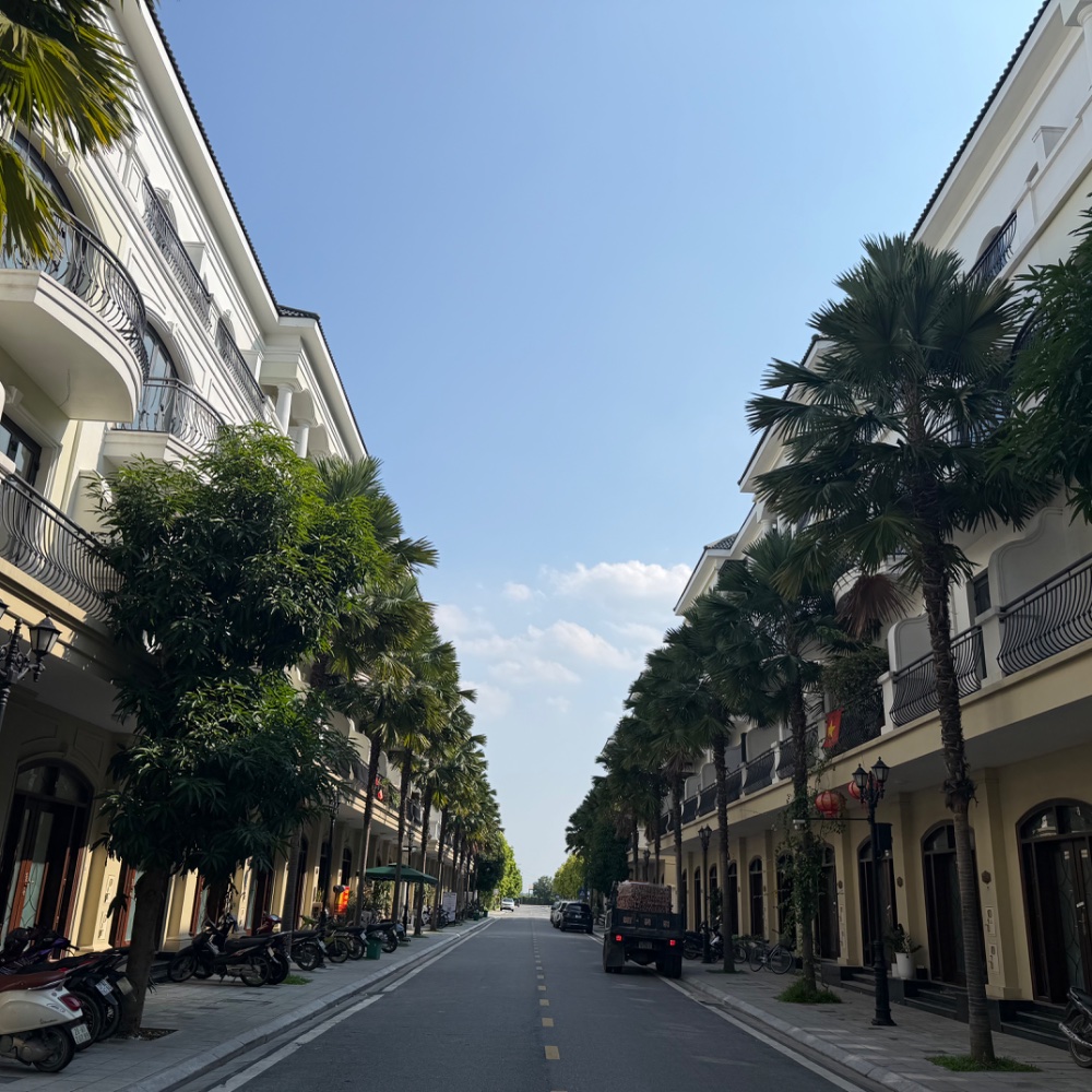 Xẻ khe sân vườn 96m